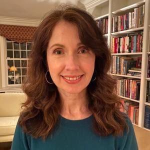 Meet your Posher, Elizabeth